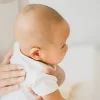 راهکارهای موثر برای مدیریت و رفع سکسکه نوزاد